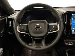 Volvo EX40 bild 10