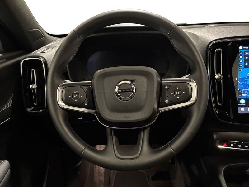 Volvo EX40 bild 10
