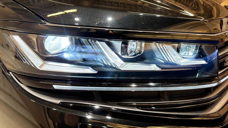 Volkswagen Touareg bild 18