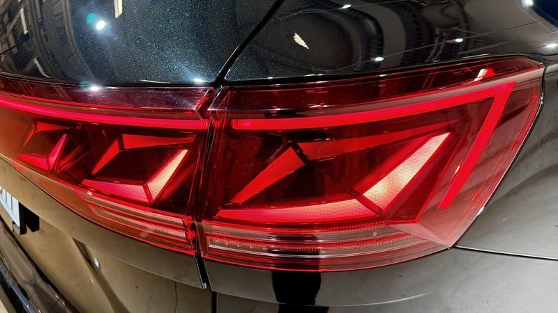 Volkswagen Touareg bild 17