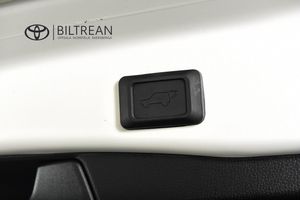 Toyota RAV4 bild 10