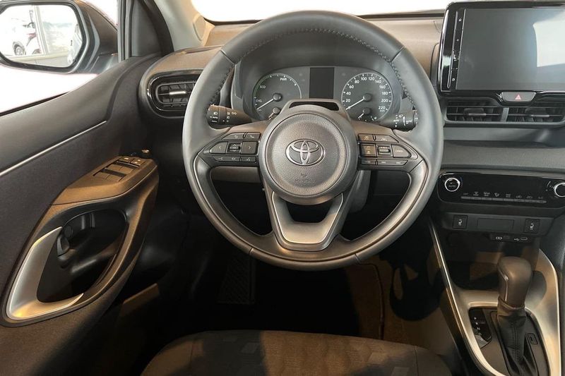 Toyota Yaris bild 11