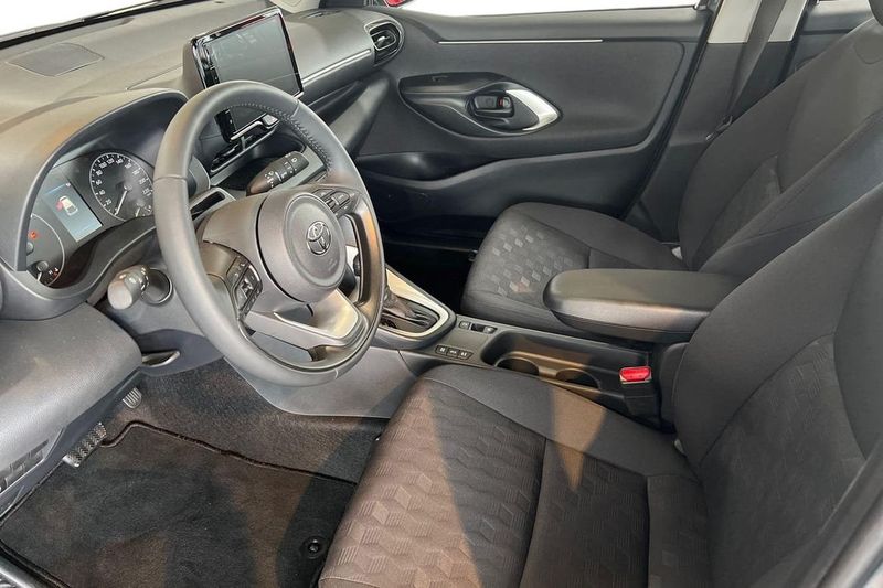 Toyota Yaris bild 14