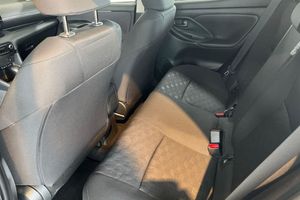 Toyota Yaris bild 13