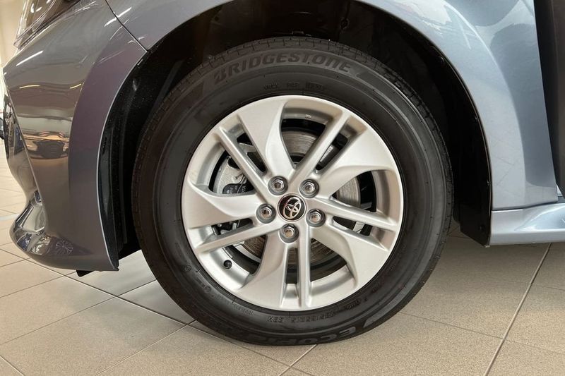 Toyota Yaris bild 17