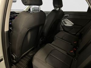 Audi Q3 bild 11
