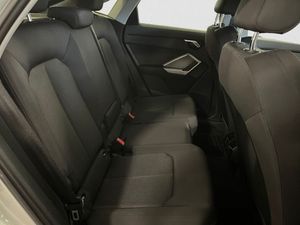 Audi Q3 bild 13