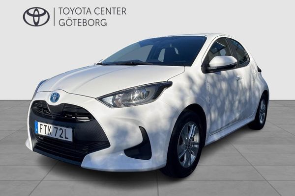 Toyota Yaris 1,5 HYBRID 5D ACTIVE CZ - 2023