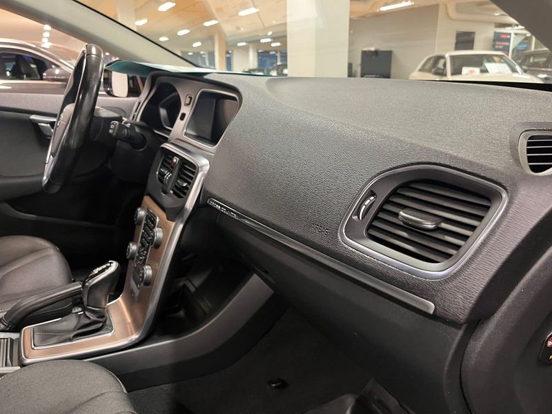 Volvo V40 bild 19