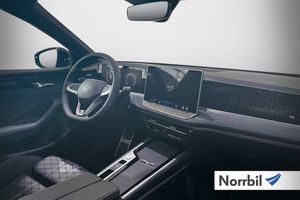 Volkswagen Passat bild 8