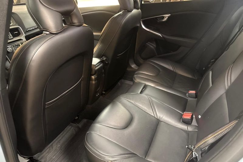 Volvo V40 bild 12