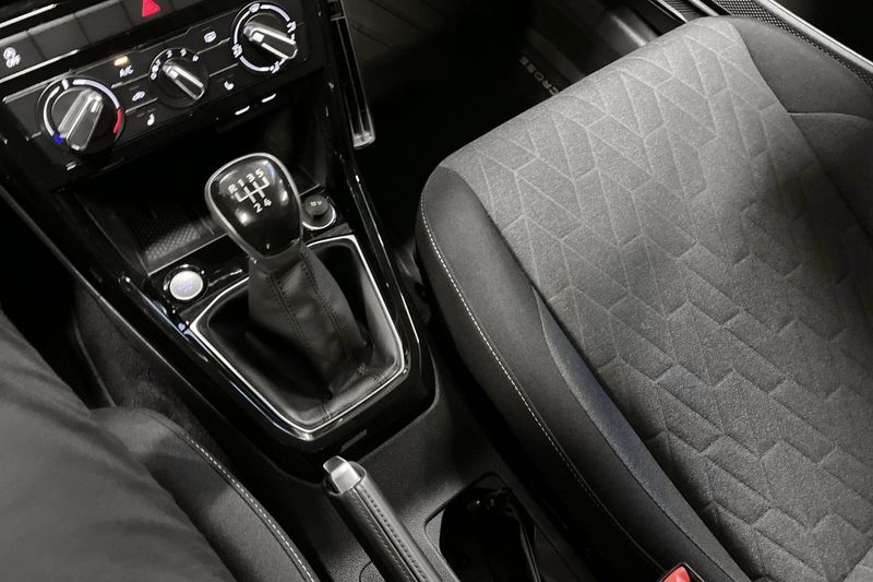 Volkswagen T-Cross bild 14