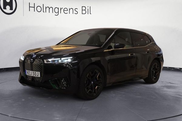 BMW iX M60 540 hk B W | Ränta 1,99% - 2024