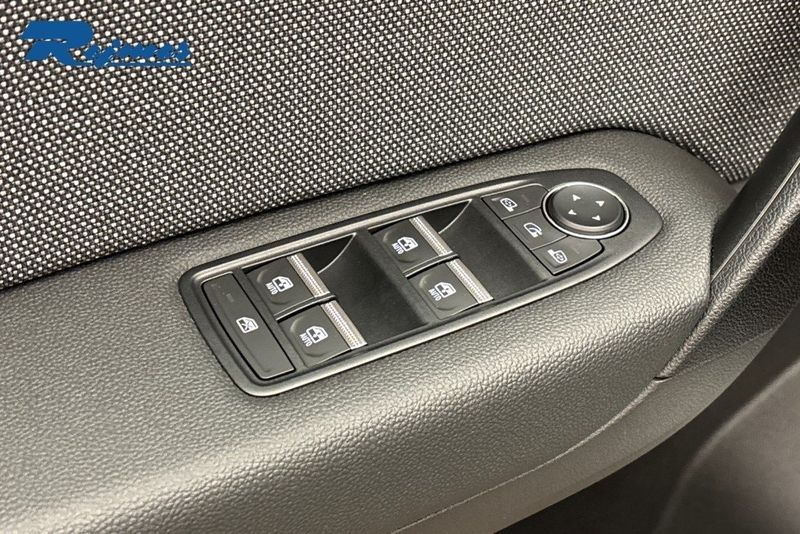 Renault Captur bild 16