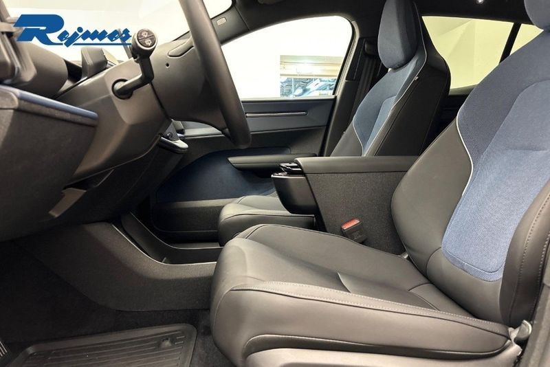 Volvo EX30 bild 8