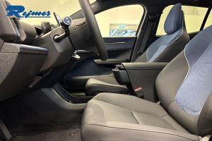 Volvo EX30 bild 8