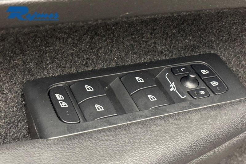 Volvo EC40 bild 17