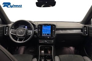 Volvo EX40 bild 7