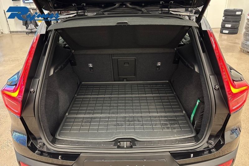 Volvo EX40 bild 14