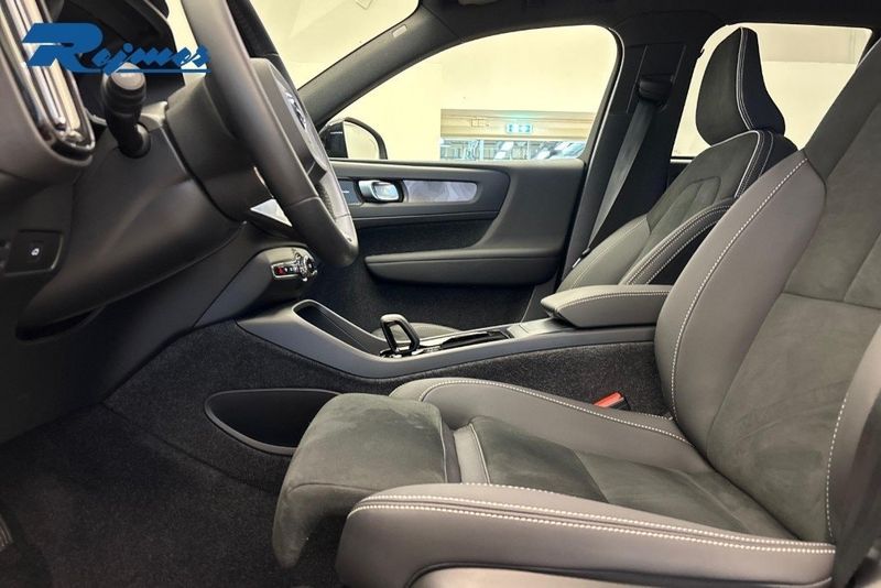 Volvo EX40 bild 8