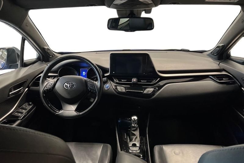 Toyota C-HR bild 8