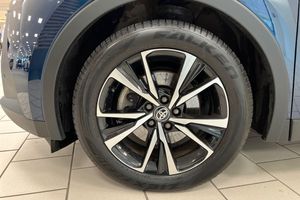 Toyota C-HR bild 15