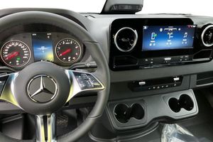 Mercedes Sprinter bild 12