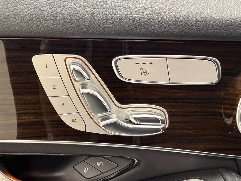 Mercedes GLC220 bild 8