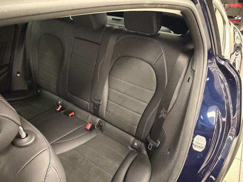 Mercedes GLC220 bild 19