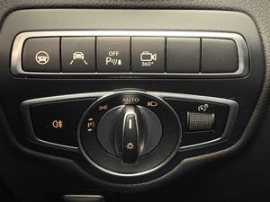 Mercedes GLC220 bild 14