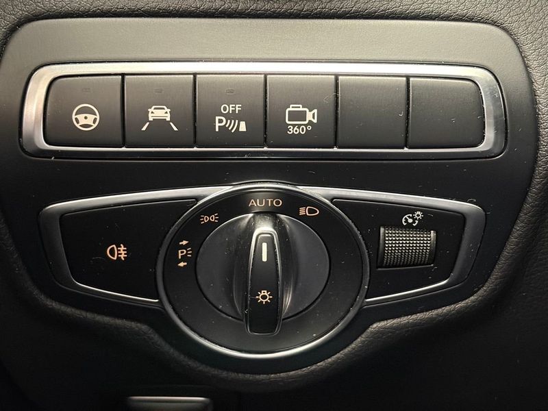 Mercedes GLC220 bild 14