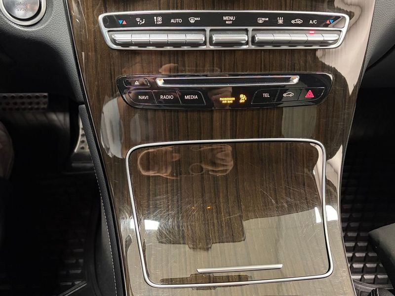 Mercedes GLC220 bild 16