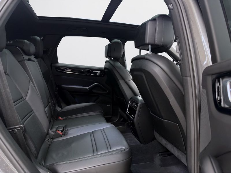Porsche Cayenne bild 9