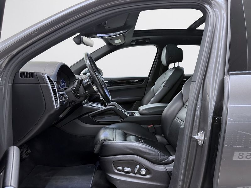 Porsche Cayenne bild 13