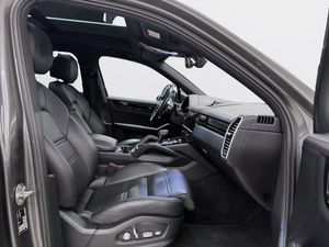 Porsche Cayenne bild 12