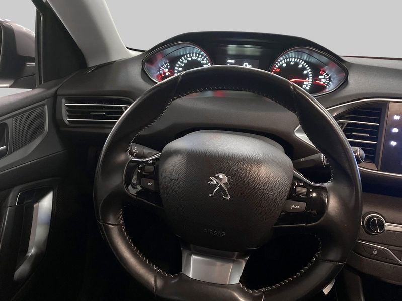 Peugeot 308 SW bild 14