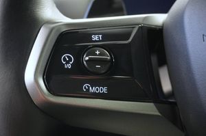 BMW i5 bild 15
