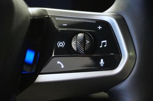 BMW i5 bild 16