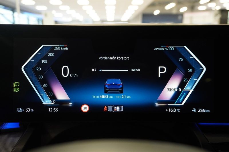 BMW i5 bild 17