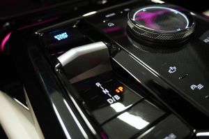 BMW i5 bild 28