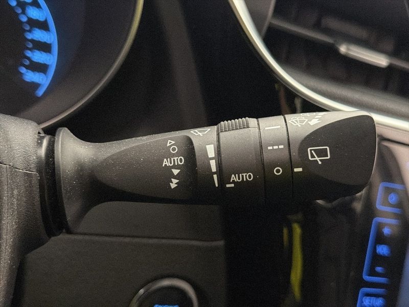 Toyota Auris bild 26
