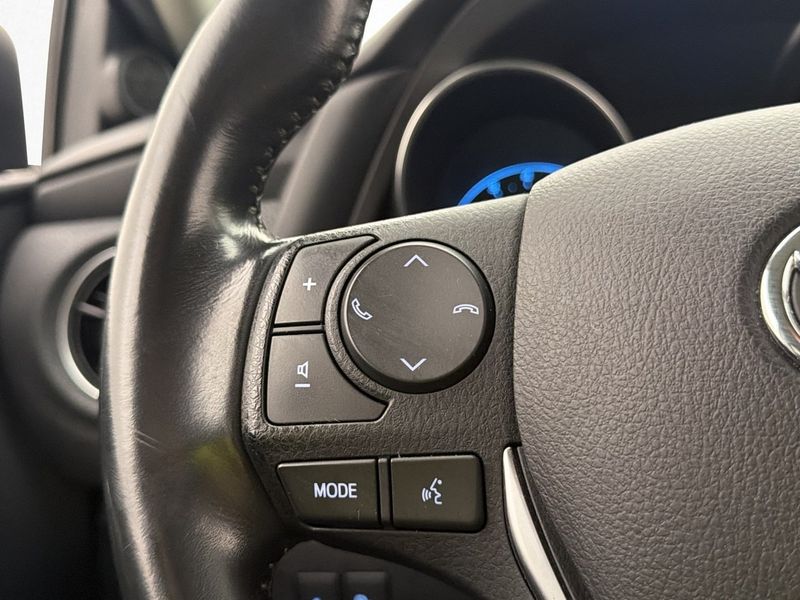 Toyota Auris bild 24