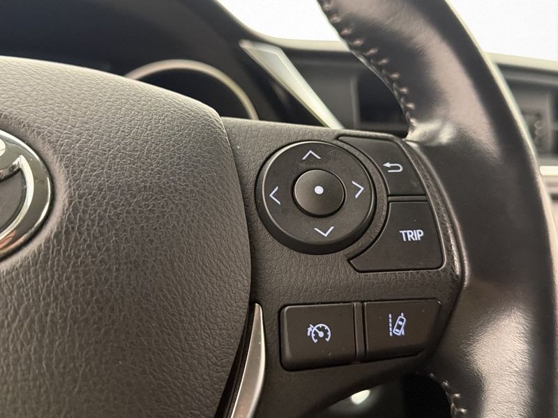 Toyota Auris bild 23