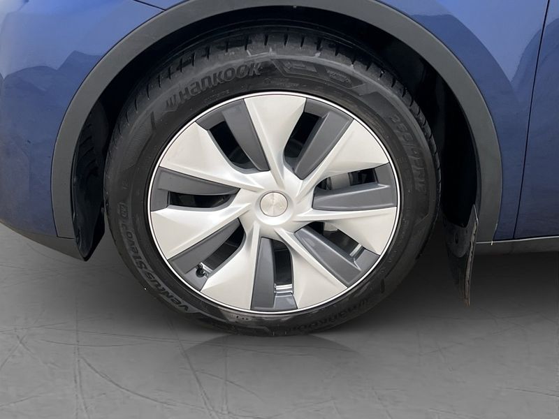 Tesla Model Y bild 31
