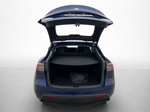 Tesla Model Y bild 9