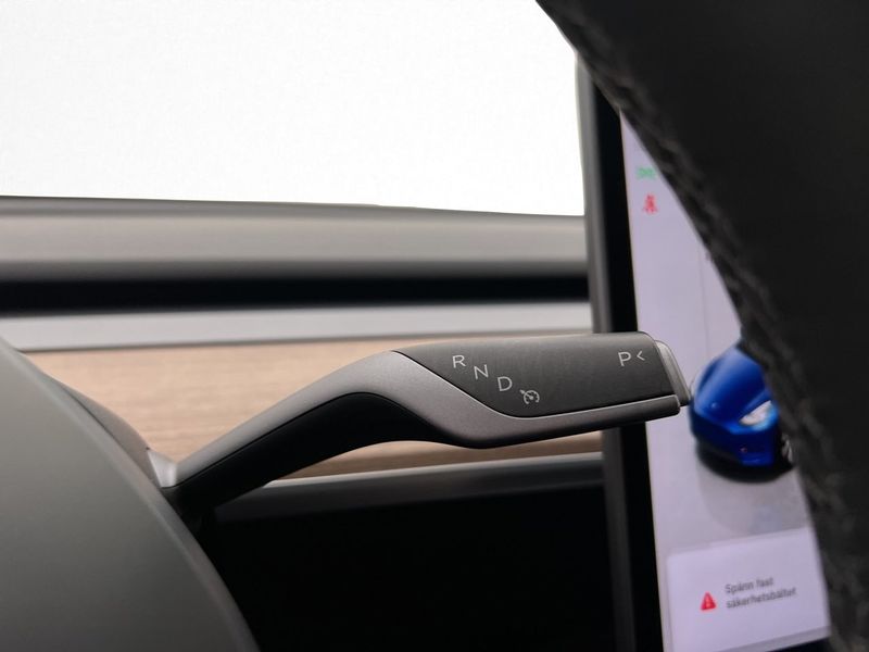 Tesla Model Y bild 21