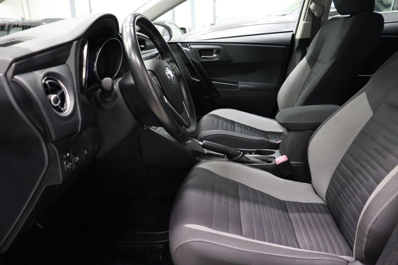 Toyota Auris bild 7