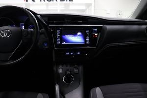 Toyota Auris bild 13