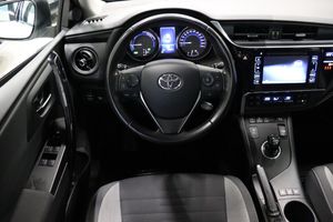 Toyota Auris bild 11