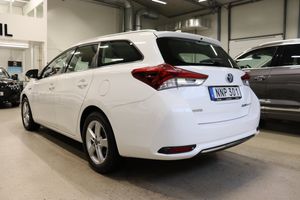 Toyota Auris bild 4
